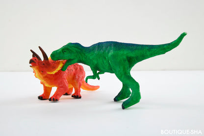 【書籍】カッコよくぬろう！恐竜3Dぬりえキット(D62)