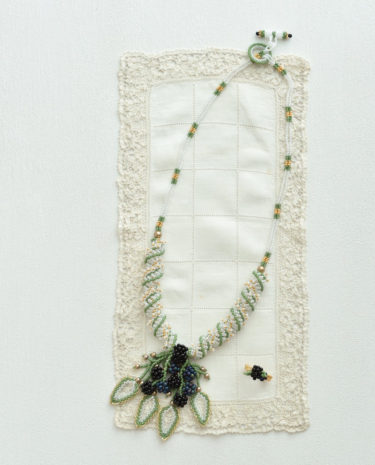 【ビーズキット】ブラックベリーネックレス＆リング design 荒木晴美／Harumi Araki_（kit-0012)